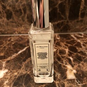 Jo Malone Makeup - Jo Malone English Pear & Fresia Cologne Jo Malone Makeup - Jo Malone English Pear & Fresia Cologne